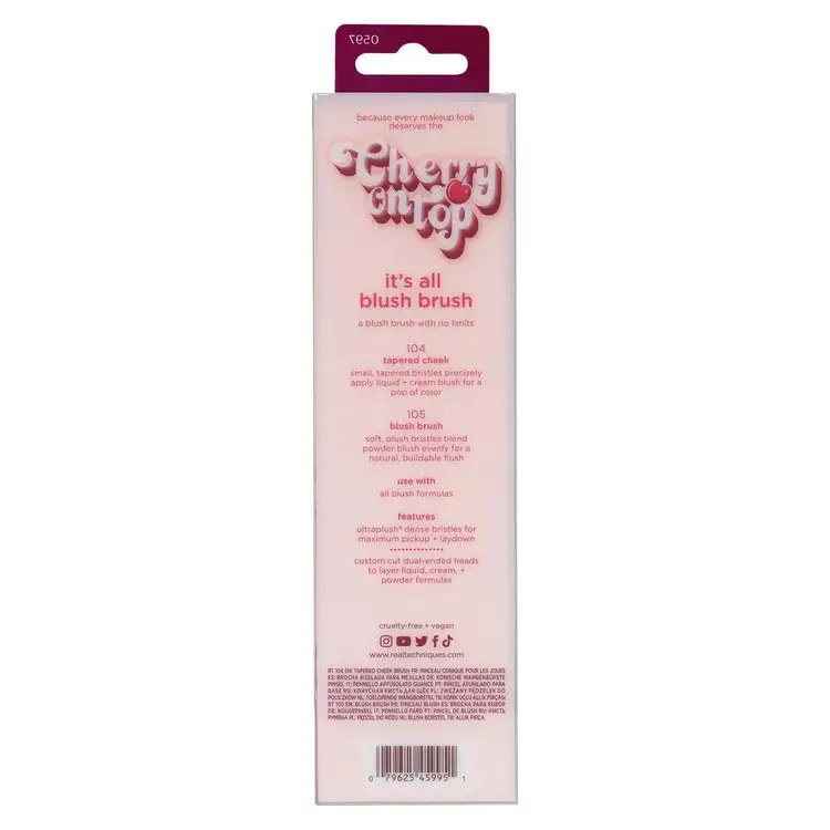Cherry On Top - Its All Blush Brush Brocha para rubor