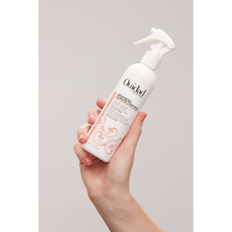 Advanced Climate Control All-In-1 Leave-In Acondicionador ayuda a reparar el cabello