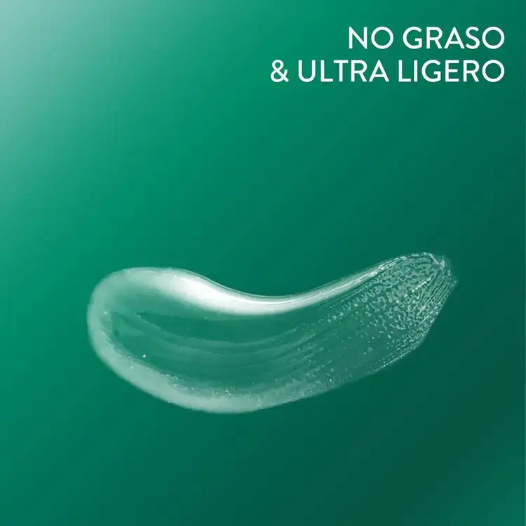 Oil Control Hidratante facial combate los brotes y reduce marcas e imperfecciones