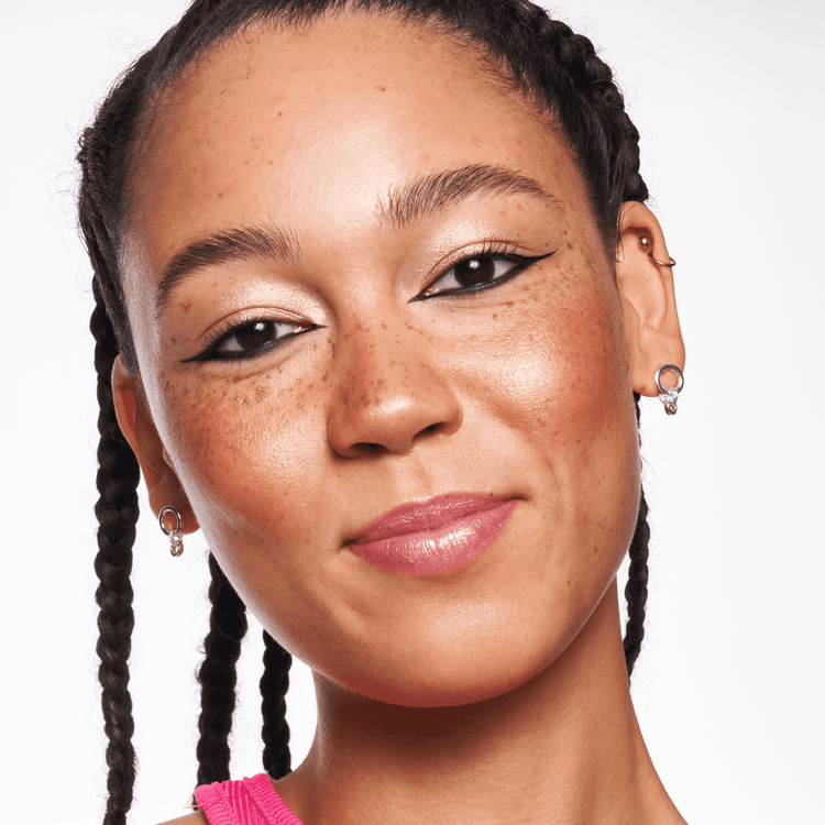 Blush Crush! Colorete + iluminador textura sedosa