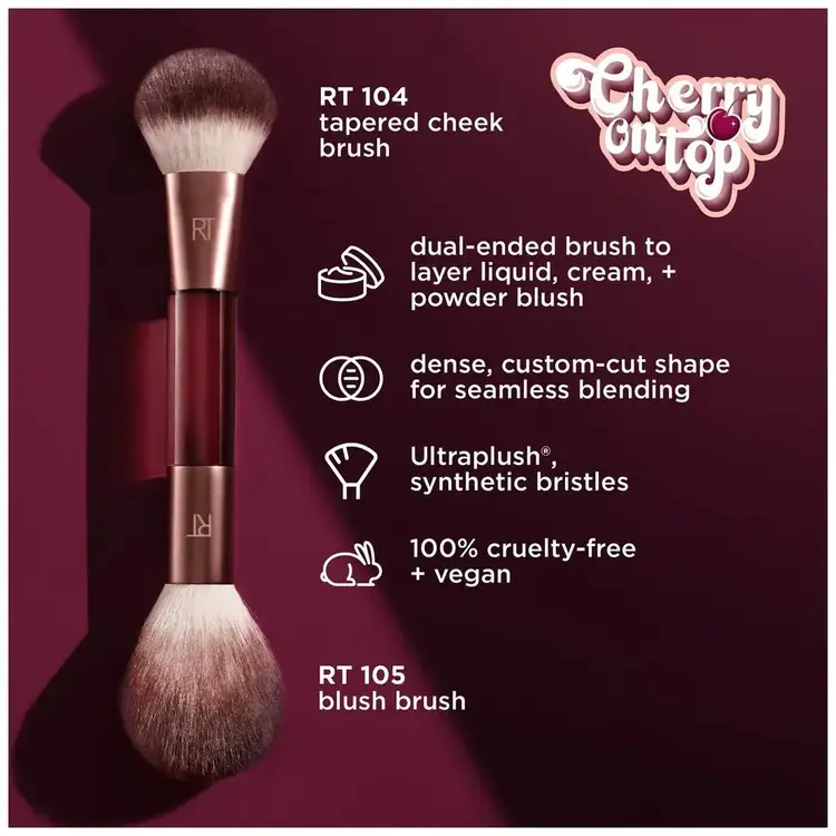 Cherry On Top - Its All Blush Brush Brocha para rubor
