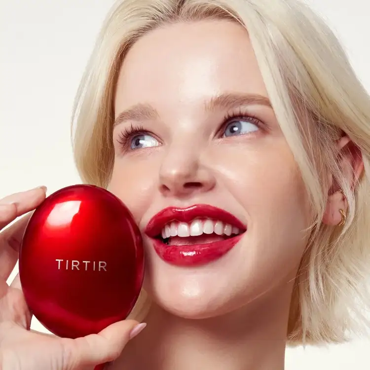 Mask Fit - Mini base compacta, acabado radiante