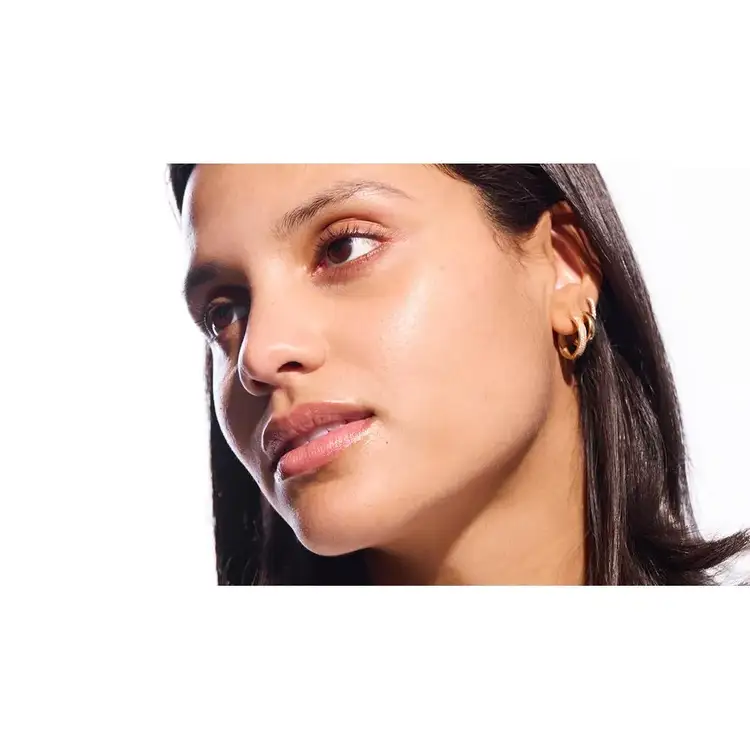 Le Serum Suero aumenta la hidratación