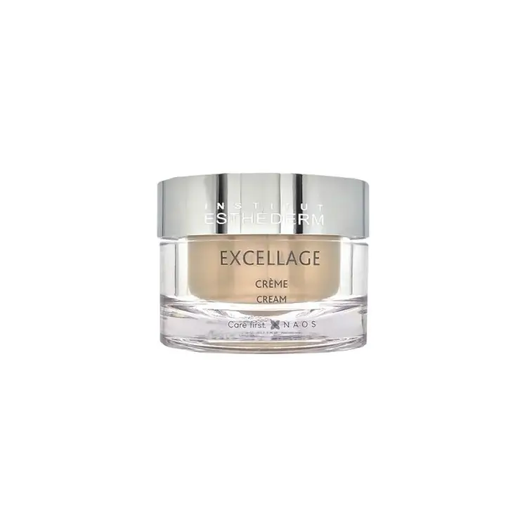 Excellage Crema proporciona nutrientes, luminosidad y firmeza