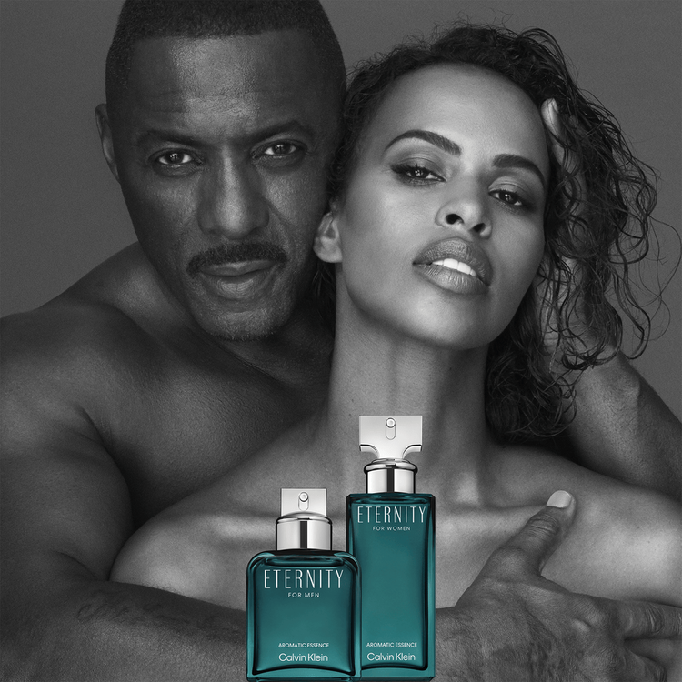 Eternity Aromatic Essence - Eau De Parfum, contraste sensual de flores aromáticas frescas y una base cremosa