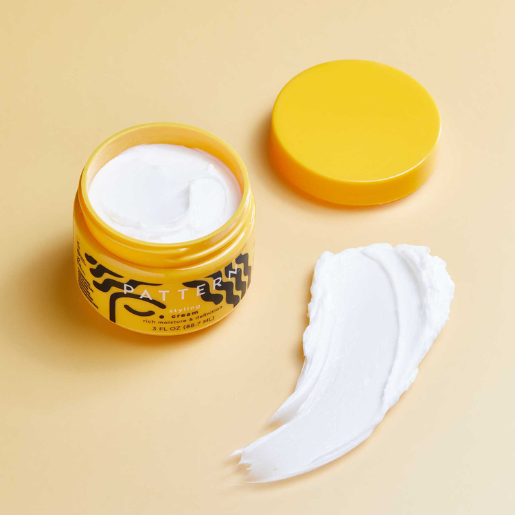 Travel Size Styling Crema estilizadora tamaño de viaje ideal para rizos