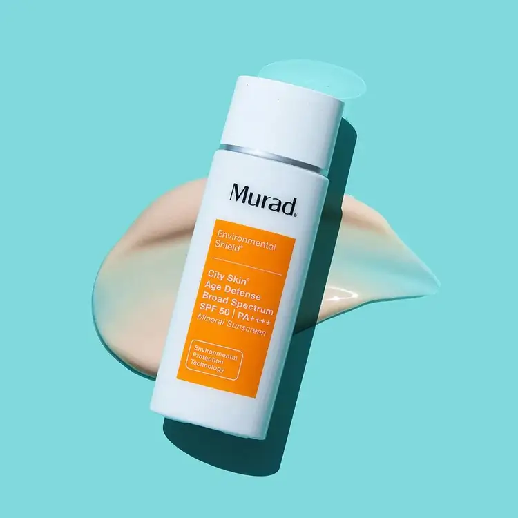 City Skin Age Defense - Protector solar facial, de amplio espectro SPF 50