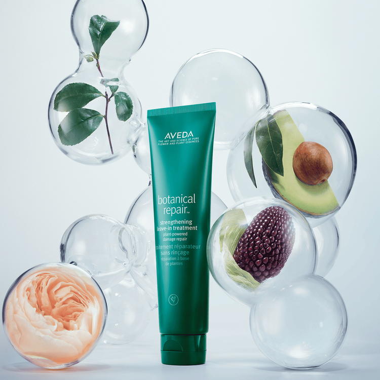 Botanical Repair Tratamiento fortalecedor repara y fortalece, reduciendo las puntas abiertas