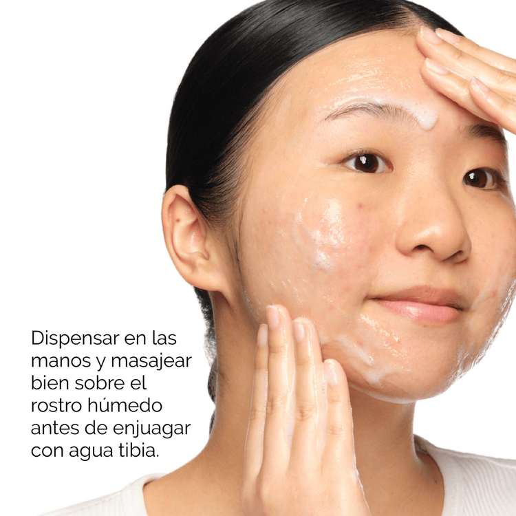 Glucoside Foaming Cleanser Limpiador facial espumoso elimina impurezas respetando la barrera de humedad