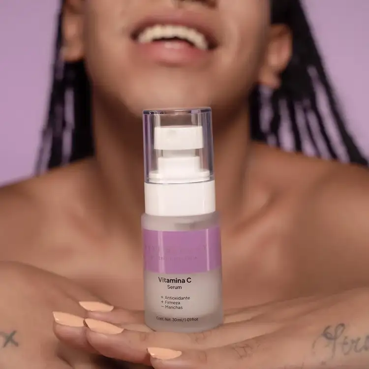 Sérum Vitamina C - Suero facial, antioxidantes, firmeza, menos manchas 30 ml YIYI BEAUTY