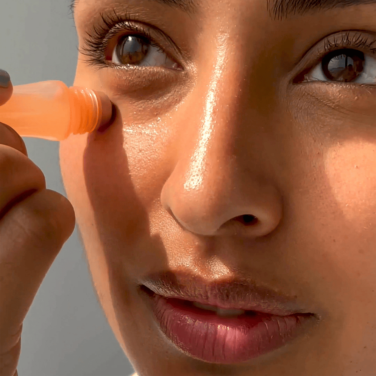 All About Eyes - Roll-on contorno de ojos, antifatiga con refrescante aplicador