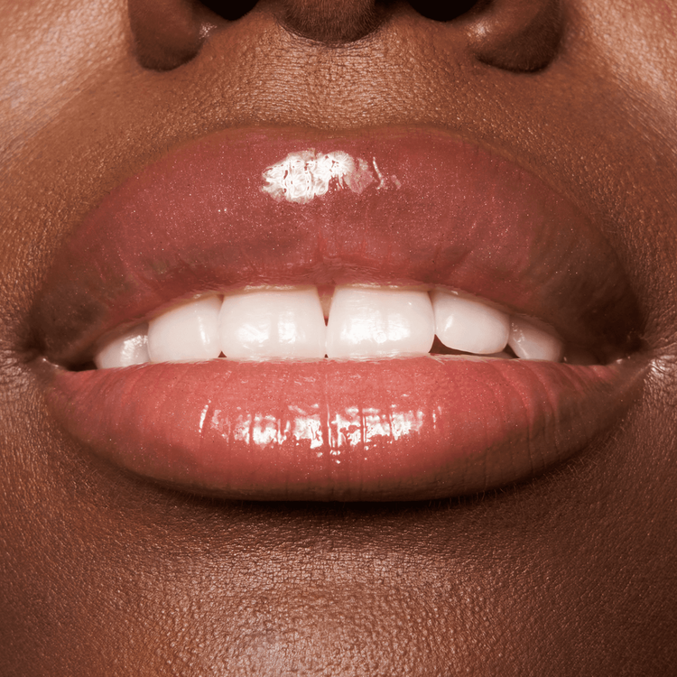 The Super Balm Glossy Lip Treatment Especial de labios hidratación profunda