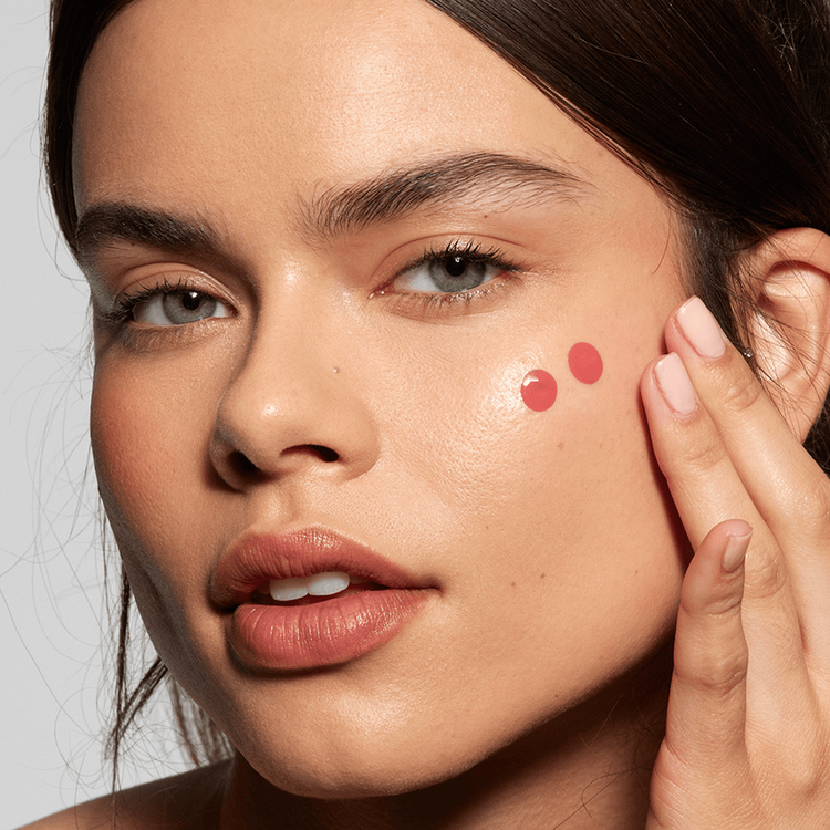 Kylie Lip & Cheek Blush Tint - Tinta para labios y mejillas, textura ligera