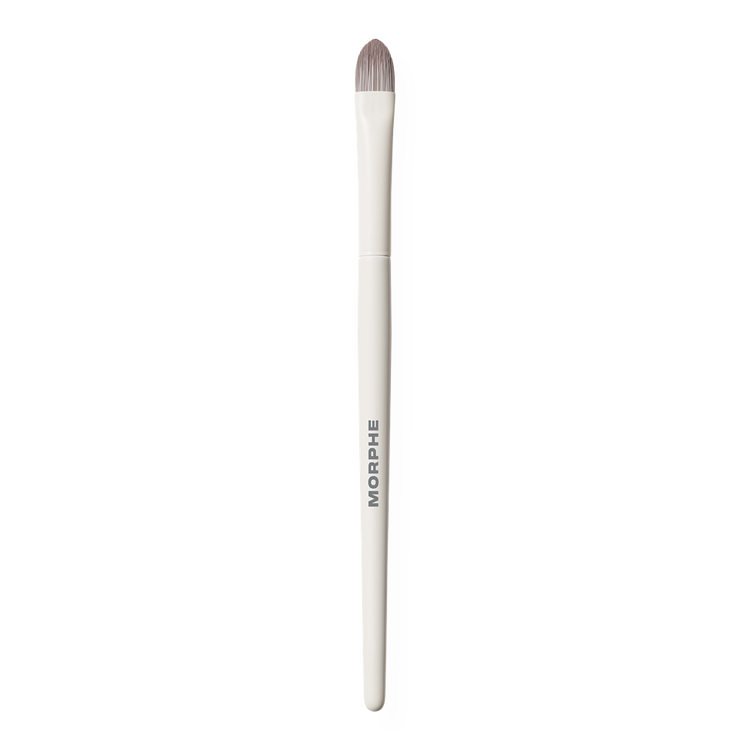 M134 Pointed Paddle Brocha correctora perfecciona el contorno de ojos