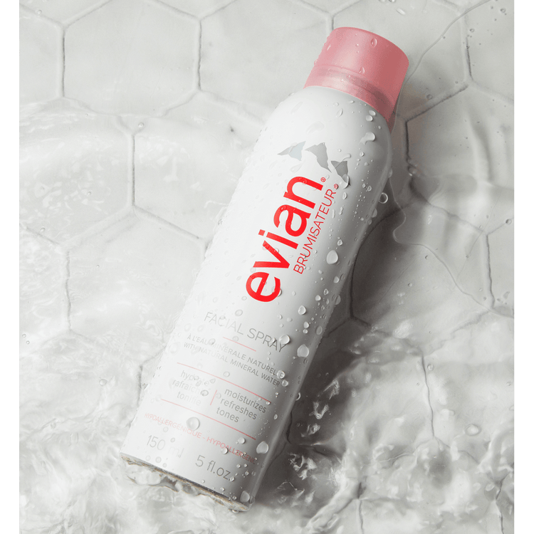 Natural Mineral Spray facial hidrata la piel