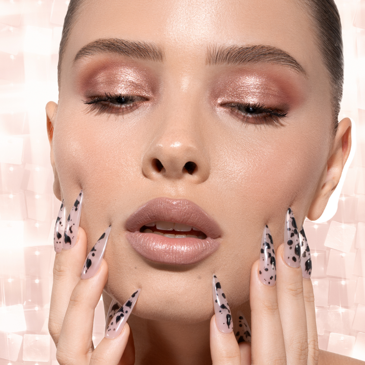 My Dream Pouch - Set de regalo, paleta de sombras + dúo de rubores + labial + lápiz labial