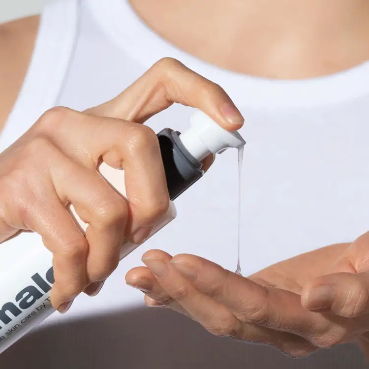 Daily Glycolic - Limpiador facial, con ácido glicólico, limpia y acondiciona la piel