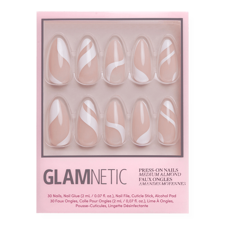 Marshmallow Swirl Press-On Nails Uñas postizas base natural semitransparente.