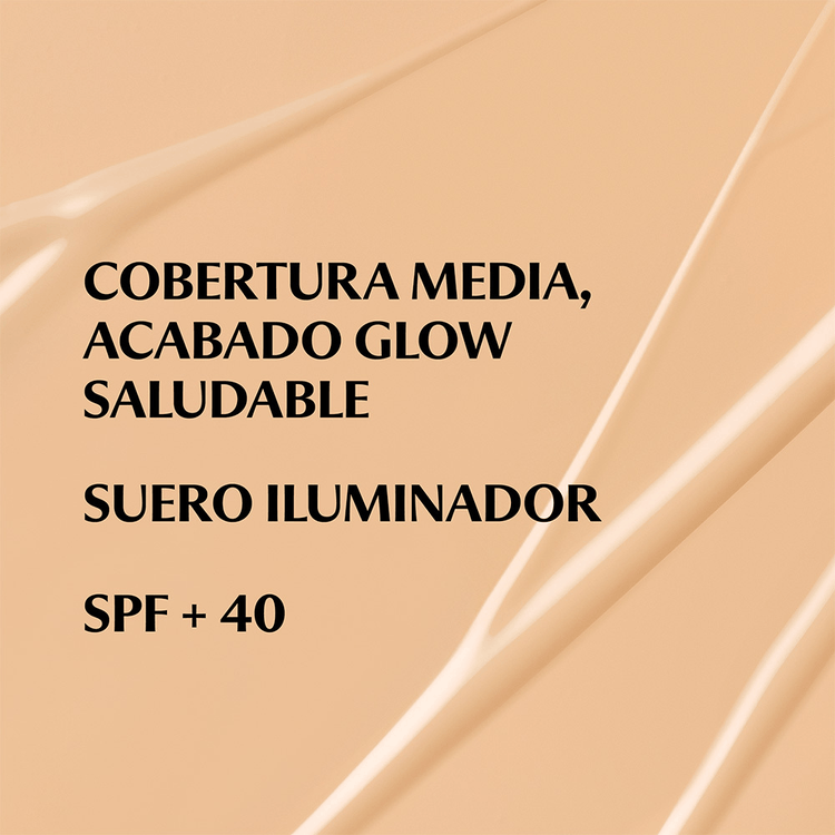 Your Skin But Better - CC+ Nude Glow, con SPF 40, efecto de luminosidad inmediata