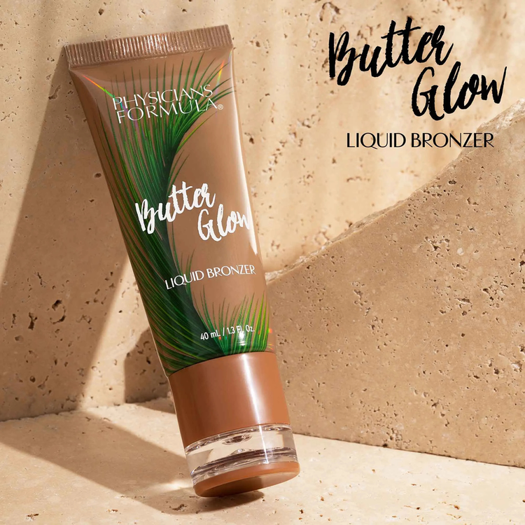 Butter Glow Liquid Bronzer aporta luminosidad, nutre y suaviza