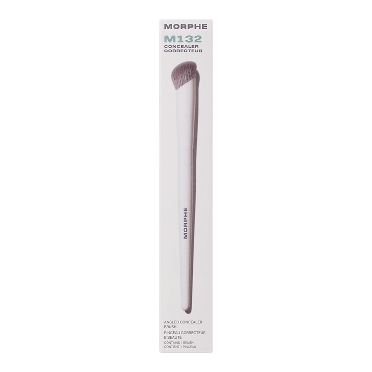 M132 Angled - Brocha para corrector, aplicación para ojos y nariz
