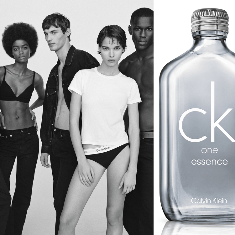 CK One Essence - Parfum Intense, dos veces más concentrada