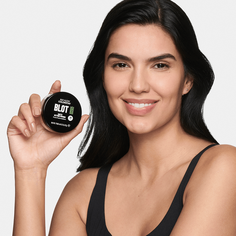 Polvo suelto redice porors e imperfecciones