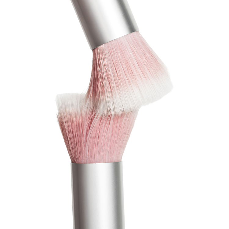 Skin2Skin Brocha de blush acabado lujoso para la piel