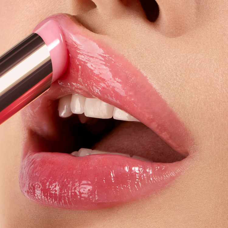 Lip Idôle Butterglow - Bálsamo labial, hidrata y aporta luminosidad