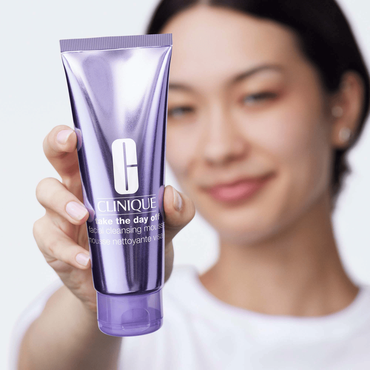 Take The Day Off - Limpiador facial, elimina las impurezas