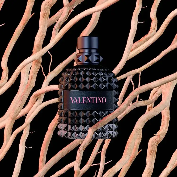 Uomo Born in Roma - Eau de Toilette, fragancia aromática y leñosa