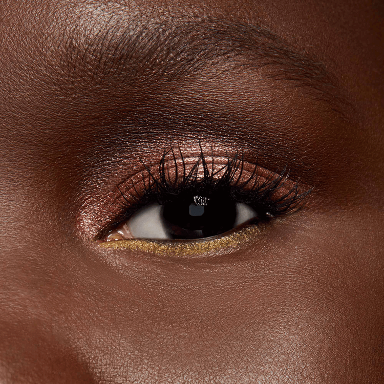 Small Eye Shadow - Sombra de ojos, alta saturación y difuminado profesional