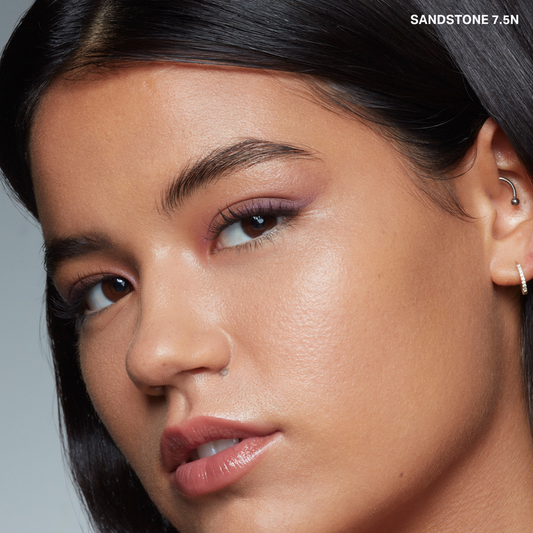 Wakeup Artist - Corrector de imperfecciones, acabado naturalmente radiante