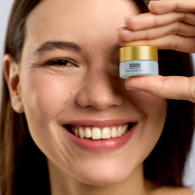 Isdinceutics Suero de ojos antiedad hidratante con ácido hialurónico