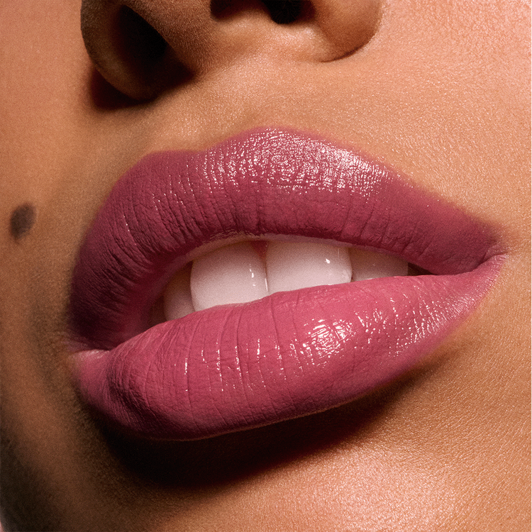 M·A·Cximal Satin Lipstick Labial satinado hidratante