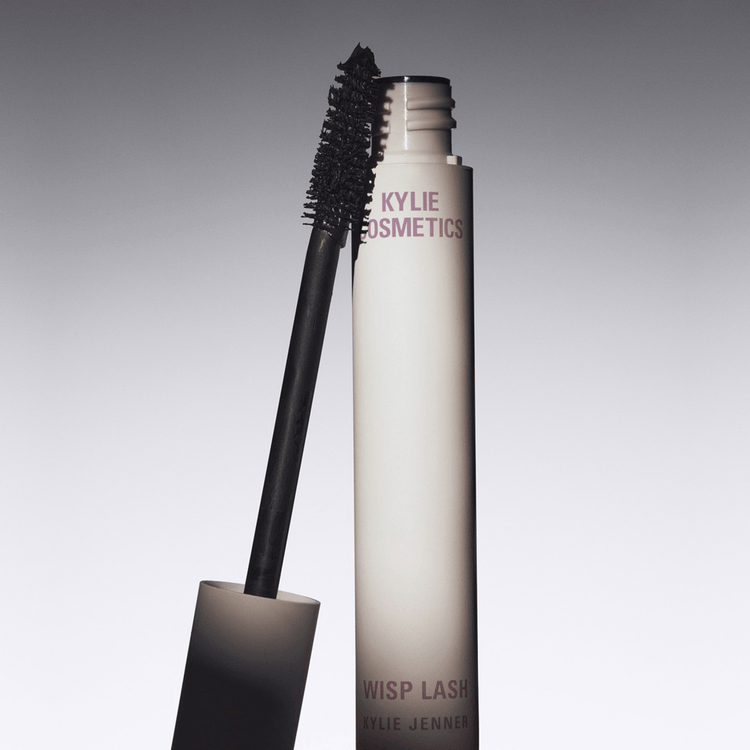 Kylie Wisp Lash Mascara para pestañas alarga, curva y eleva