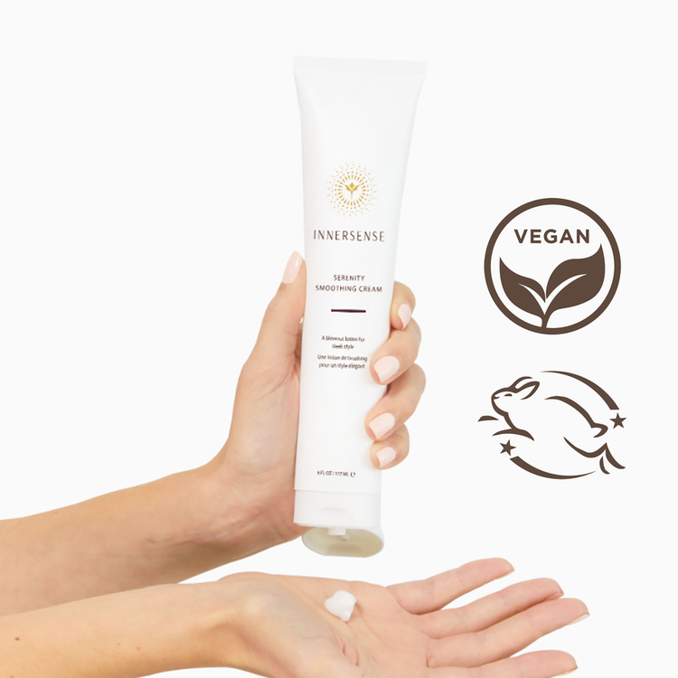 Serenity Smoothing Crema suavizante controla el frizz