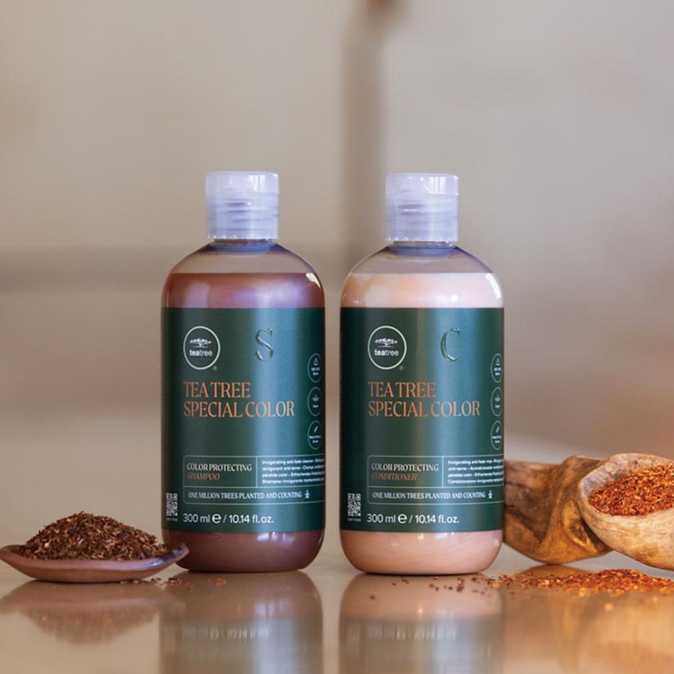 Travel Size Tea Tree Special Color Shampoo protege el color del cabello