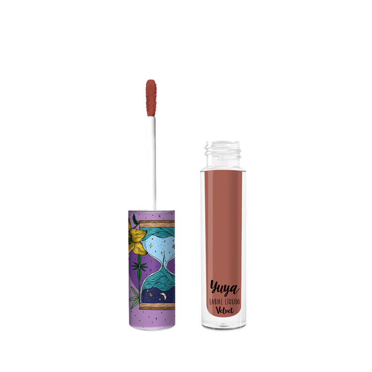 Brillo labial larga duración