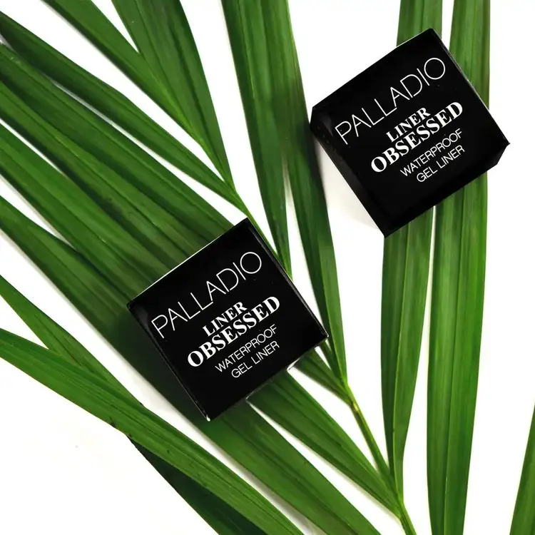 Liner Obsessed Waterproof Gel Liner Delineador de gel impermeable delineado impermeable