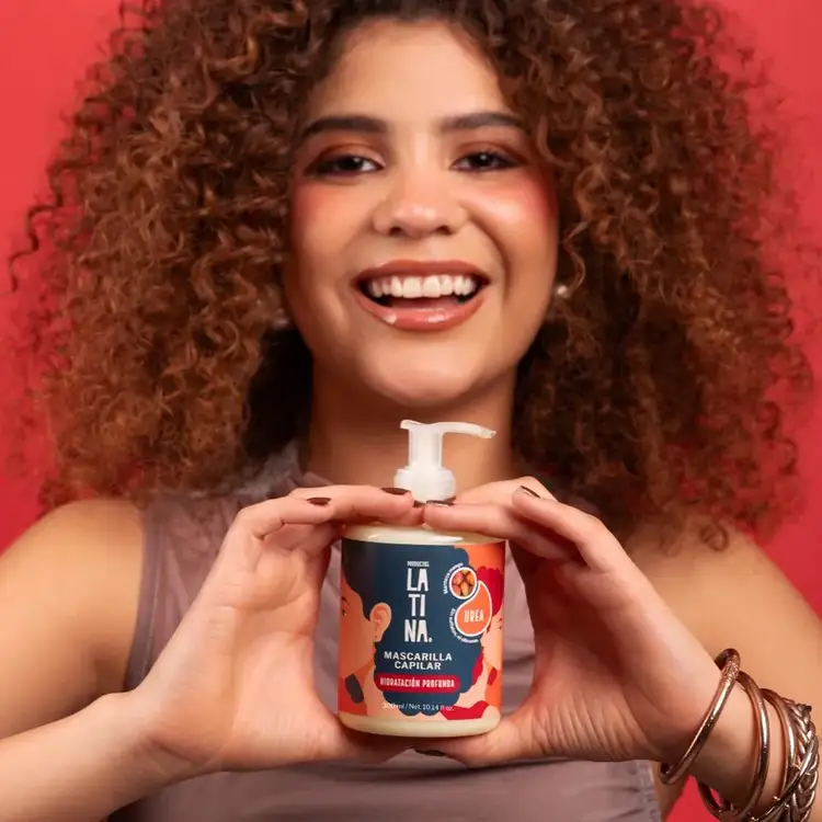 Mascarilla capilar, hidratantación intensa