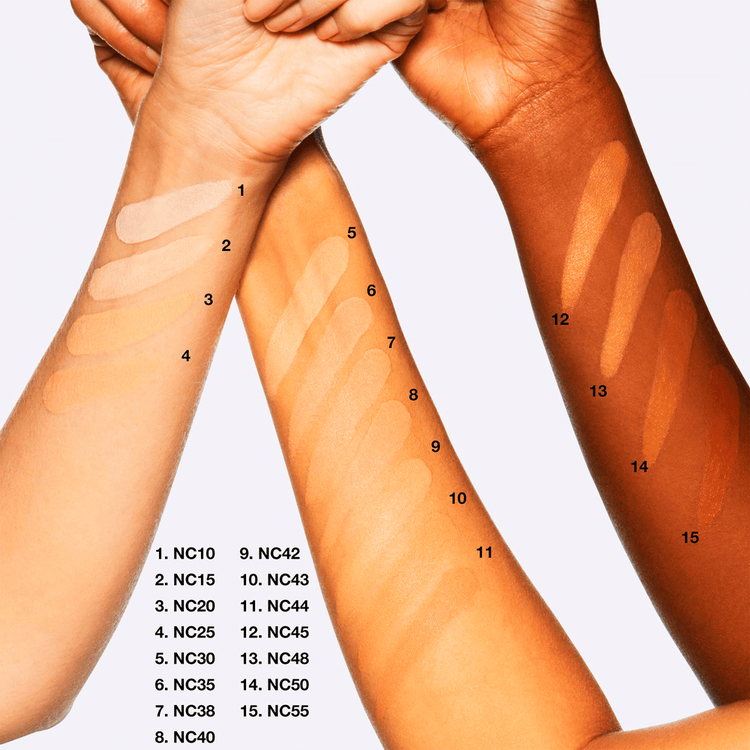 Studio Fix 24-Hour Smooth Wear Concealer - Corrector, cobertura mate, ligera y natural