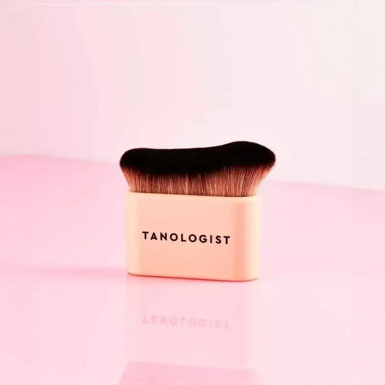 Flawless Self-Tanning Brocha kabuki brocha bronceadora