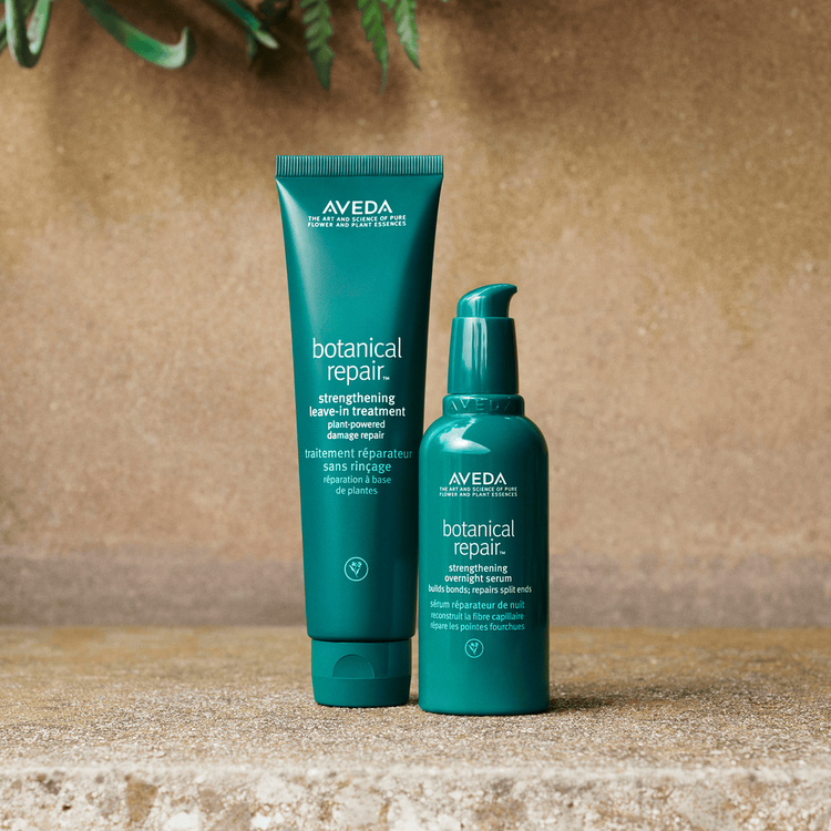 Botanical Repair Suero fortalecedor nocturno reduce las puntas abiertas