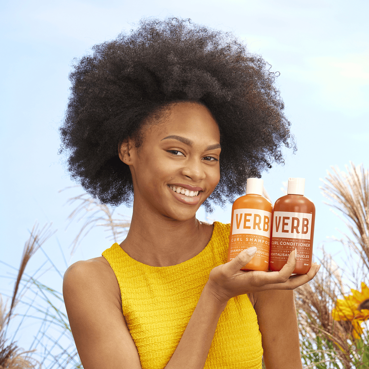 Curl Acondicionador combate el frizz