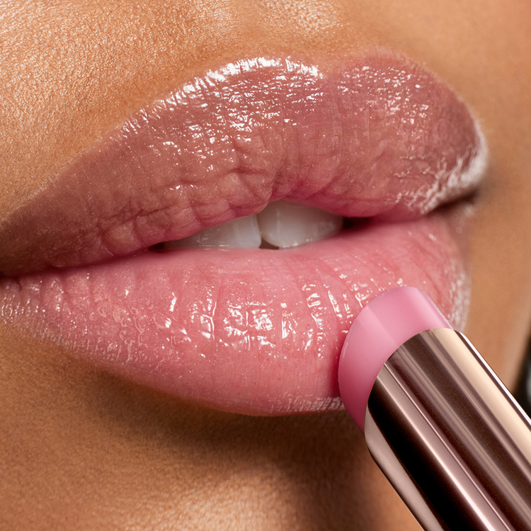 Lip Idôle Butterglow - Bálsamo labial, hidrata y aporta luminosidad