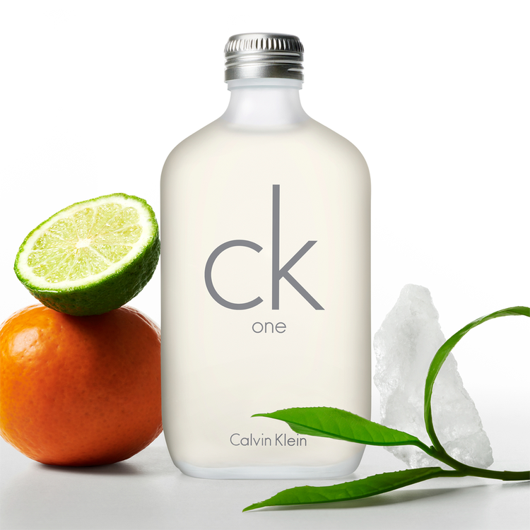 CK One - Eau De Parfum, fragancia unisex diseñada para usar a diario