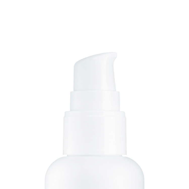 Capital Soleil Protector solar previene y reduce marcas