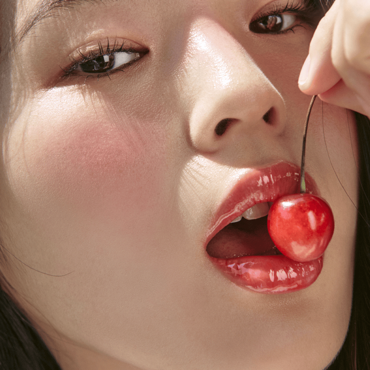 Juicy Berry Plumping Lip Oil - Gloss, hidratante efecto plump