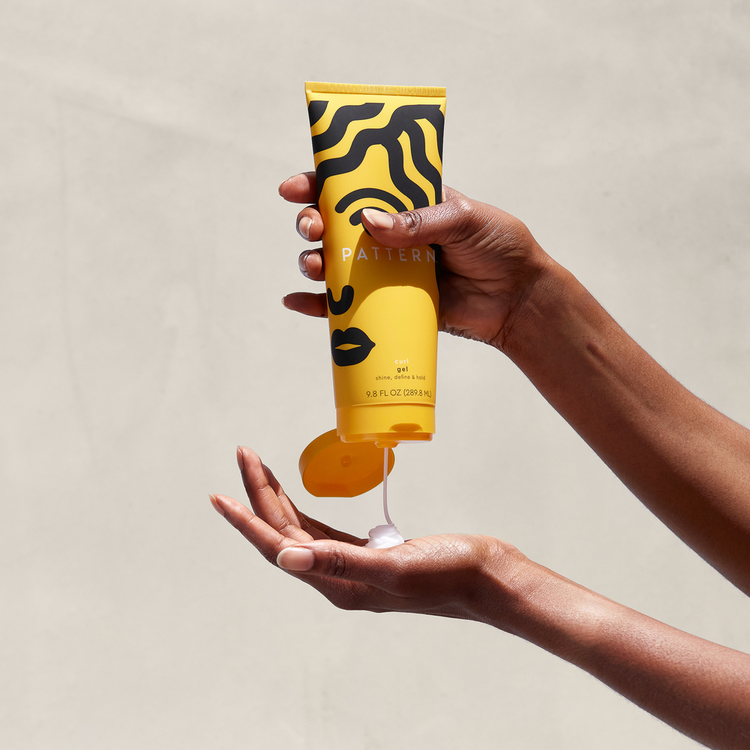 Curl Gel para peinar rizos definidos